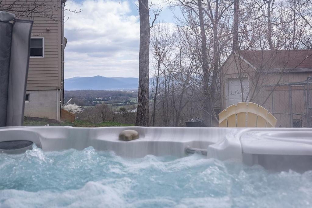 Mockingbird Mountain Spa And Retreat 루레이 외부 사진