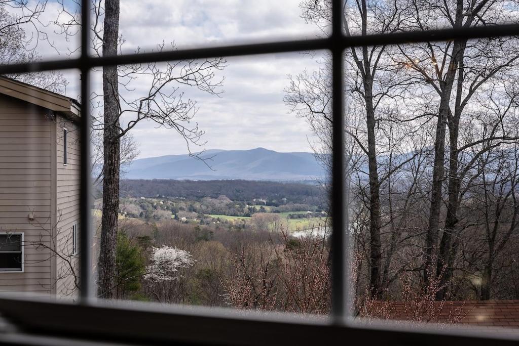 Mockingbird Mountain Spa And Retreat 루레이 외부 사진