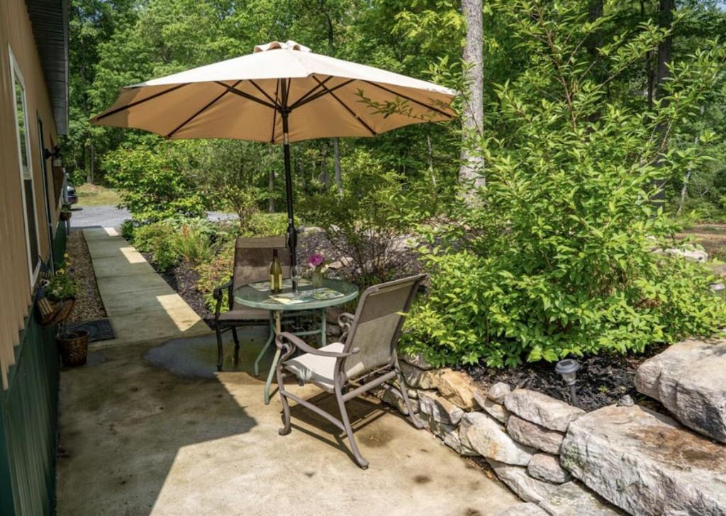Mockingbird Mountain Spa And Retreat 루레이 외부 사진